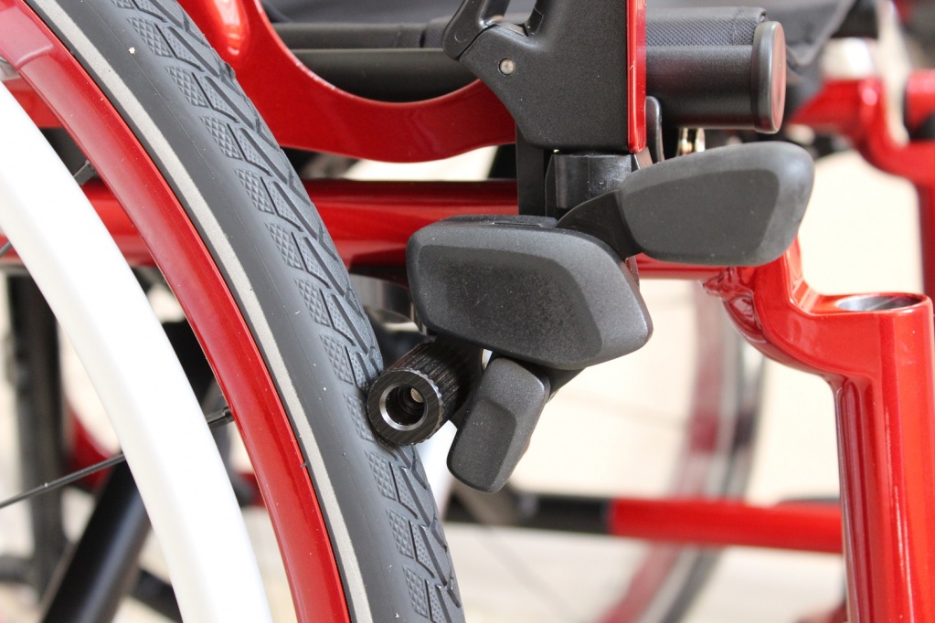 Коляска «Авангард» Коляска «Авангард»