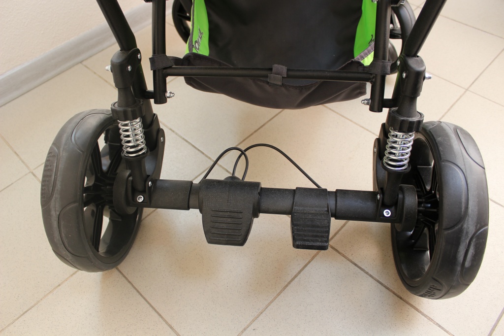 тормоз коляски.JPG